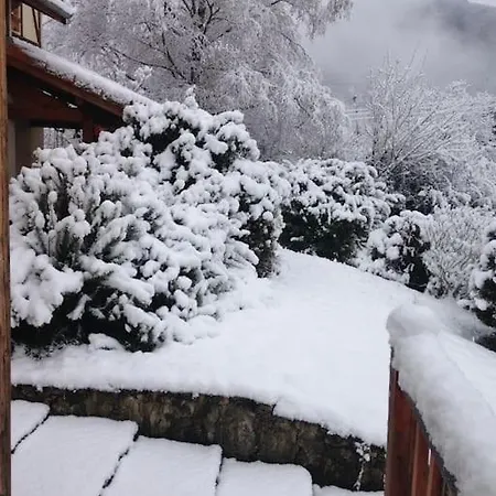 Nyaraló Avec Piscine Au Coeur Des Pyrenees Lourde